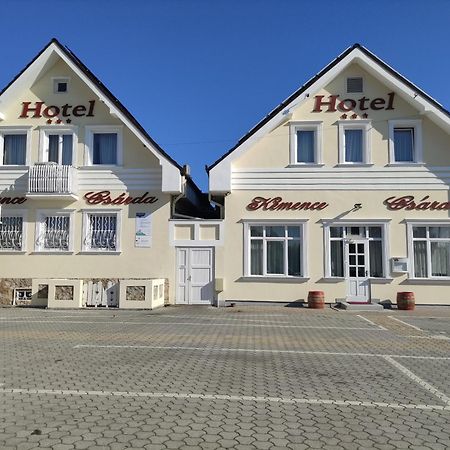 Kemence Csarda Es Szalloda Nyíregyháza Exteriör bild